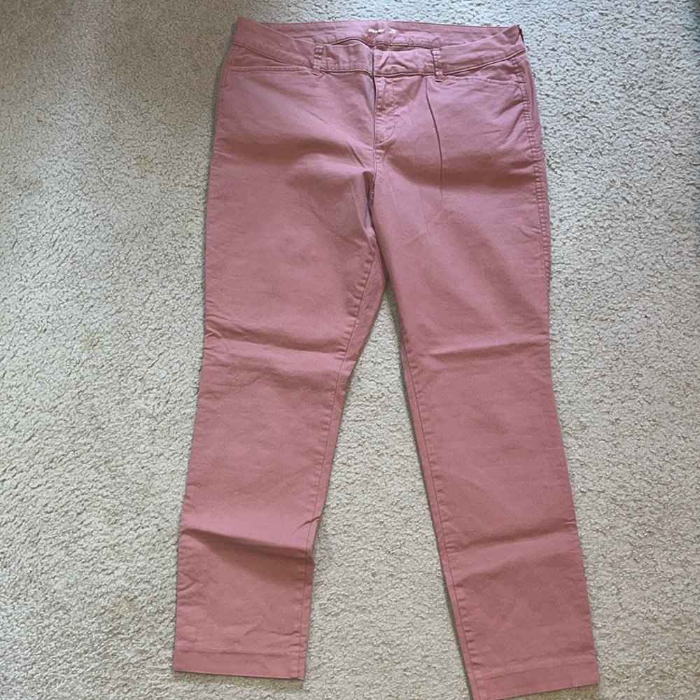 Old Navy Pixie Ankle Pants